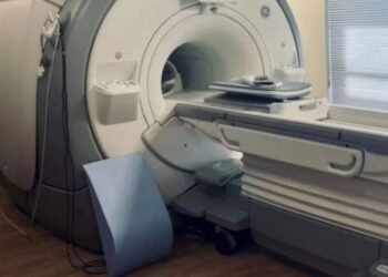 दिल्ली में 842 करोड़ का मेडिकल घोटाला? 14.9 लाख की मशीन 37.8 लाख में खरीदी, 10 अहम फाइलें भी गायब